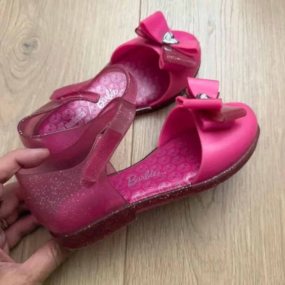 Unbranded pink mini